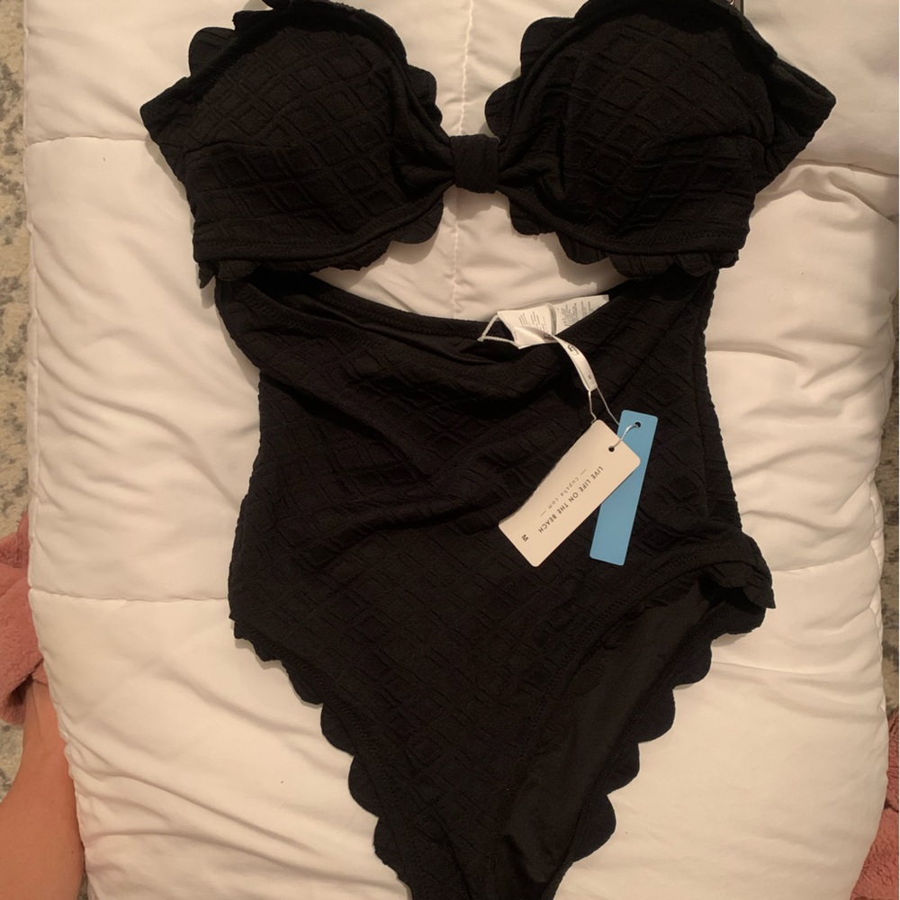 Cupshe medium black one piece with cut outs